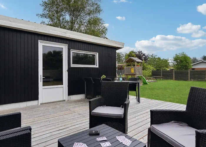 Stunning In With Kitchen * Ålbæk